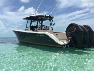 Cobia CC 34.4 2018 **SOLD**